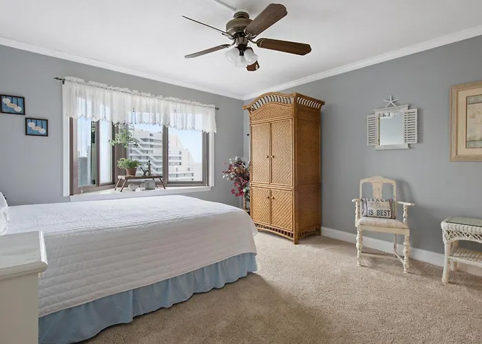 Ferienhaus 9400 Building Family Friendly Condo, Steps To The Ocean With Outdoor Pool! Ocean Stadt